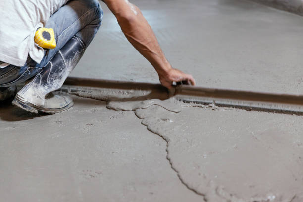 Best Commercial Concrete Services in Parkersburg, IA